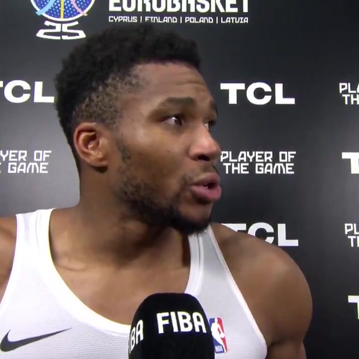 凡尔赛呢字母哥我不想